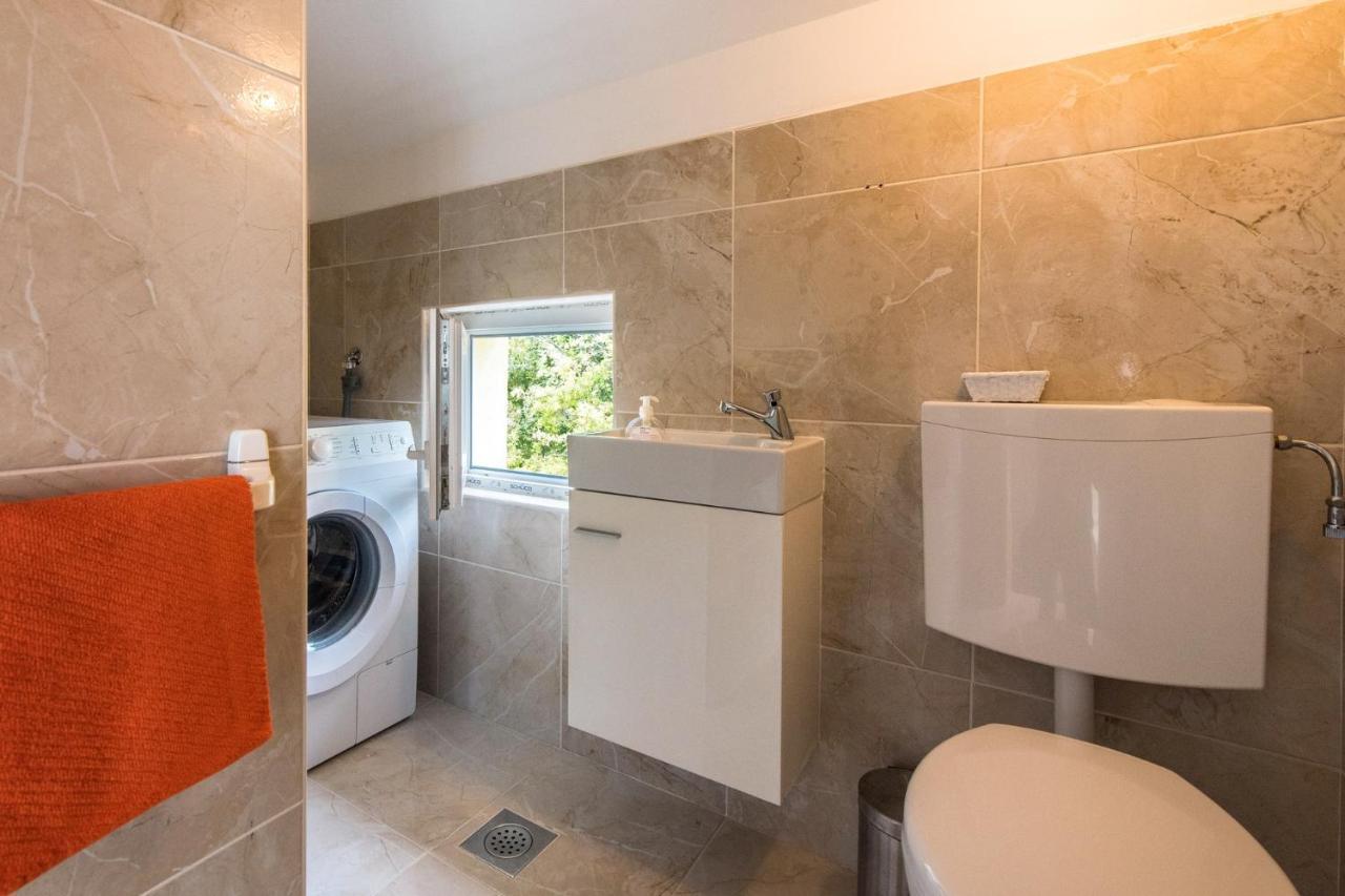 Apartments With A Parking Space Dramalj, Crikvenica - 5592 Exterior foto