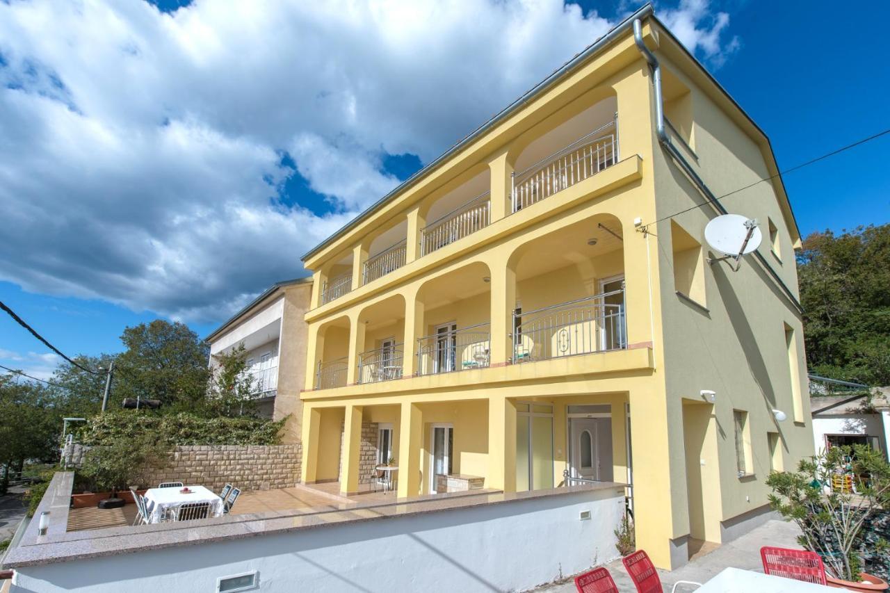 Apartments With A Parking Space Dramalj, Crikvenica - 5592 Exterior foto